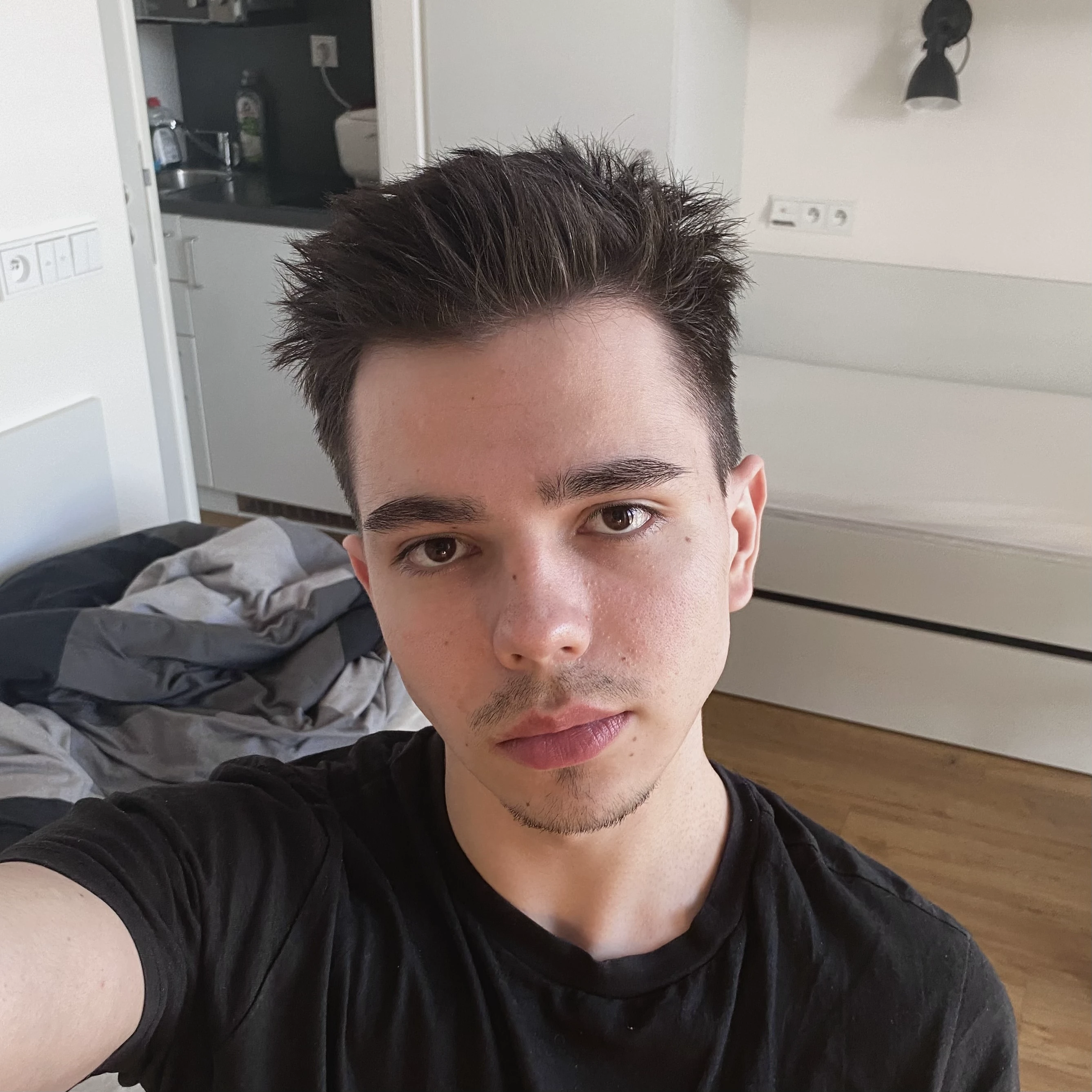 Thumbnail /_astro/40.lGSg96bd.webp