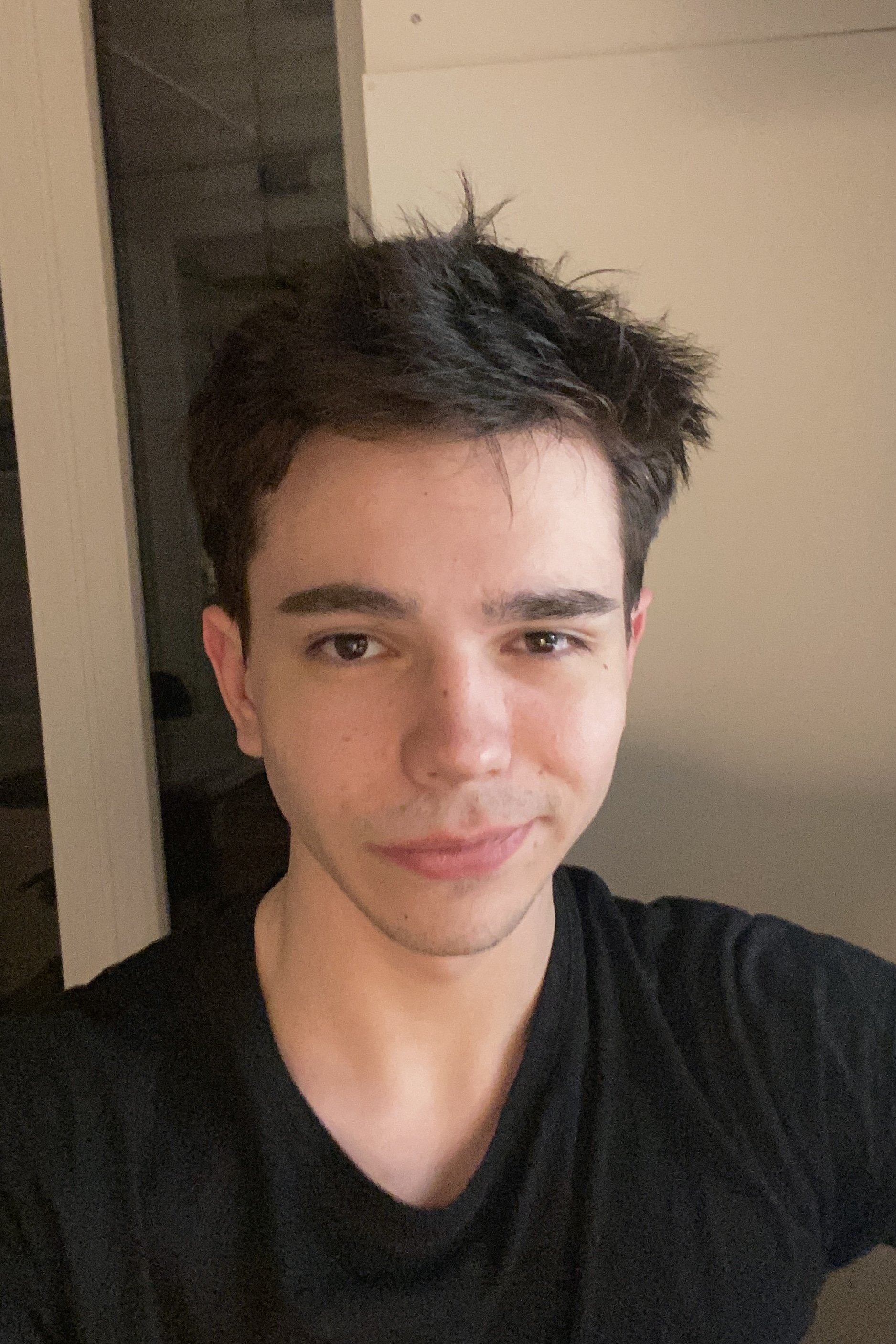 Thumbnail /_astro/90.DKg_SnM4.jpg